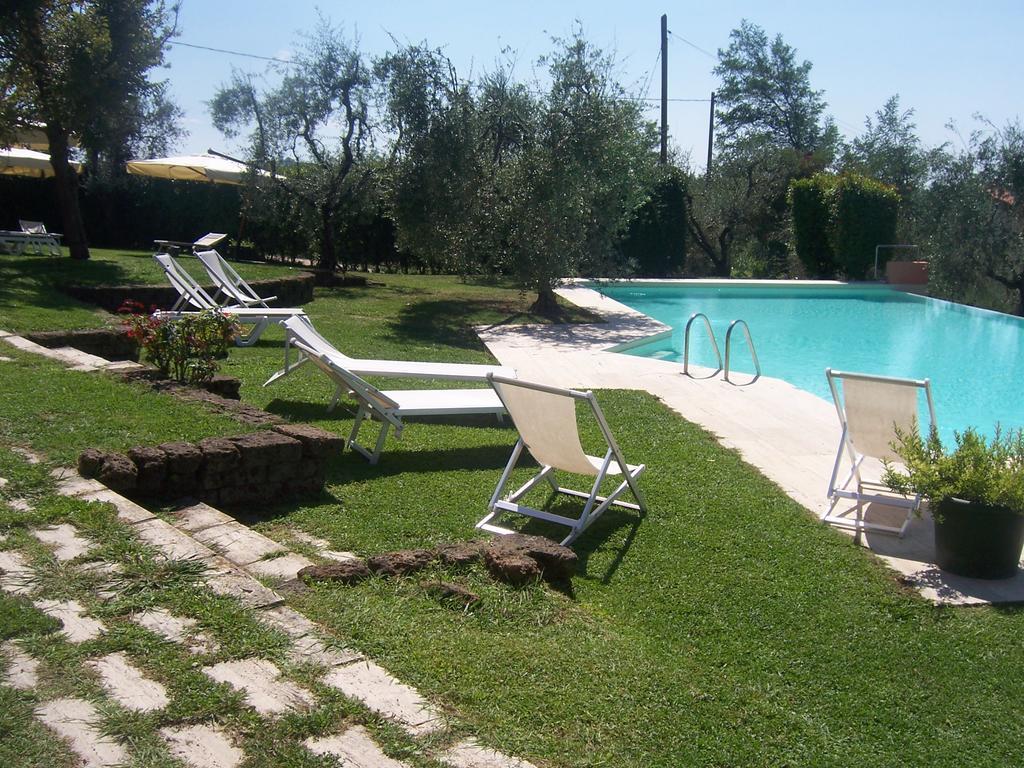 Agriturismo Le Due Querce Lazzeretto Exterior photo